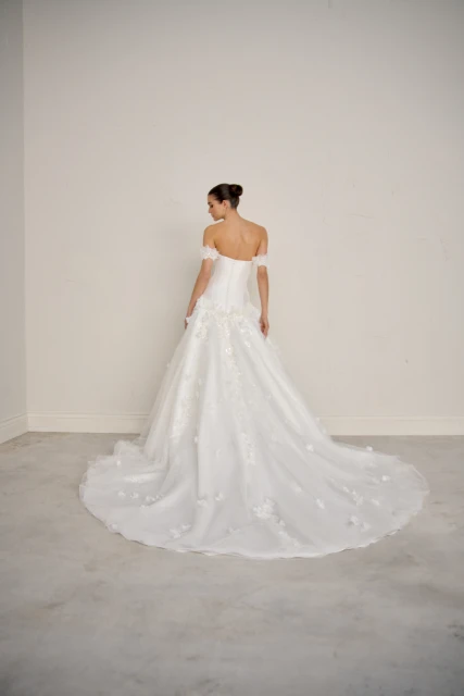 Astra 99364 — Justin Alexander Signature