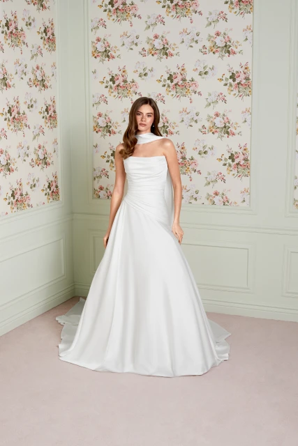 Louella 11457 — Adore by Justin Alexander
